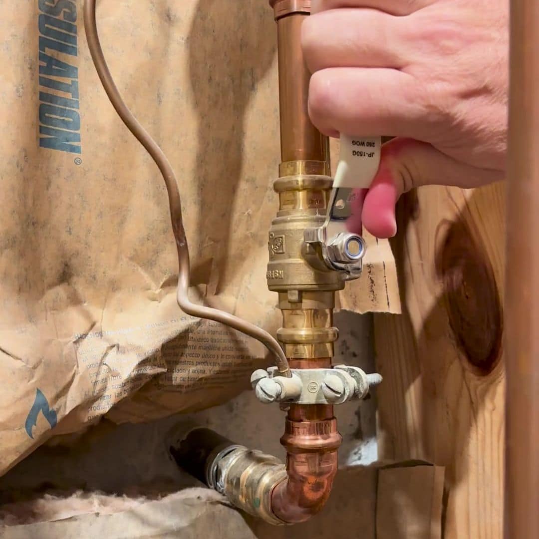 What to Do when you have a Pipe Burst in Your Dwelling –